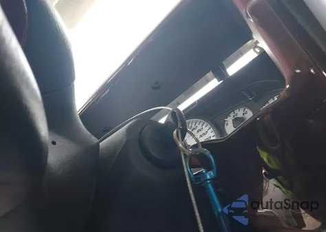 2005 Hummer H2 Suv из США, поврежденный, VIN 5GRGN23U55H105652